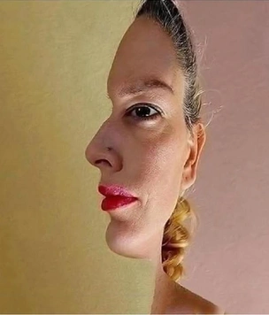 Отгадайте, куда смотрит женщина на картинке