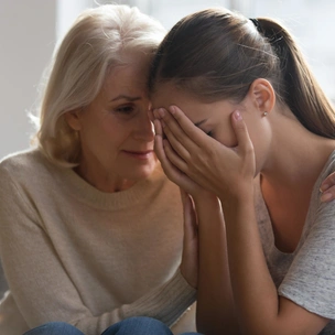 Повторяете ошибки: 4 установки от мамы и бабушки, из-за которых вы несчастны в отношениях