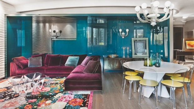 Майк Шилов: форма и цвет