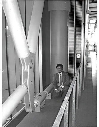 Системы сейсмозащиты внутри здания Mori Tower (по: State of the Art of Structural Control, Billie F. Spencer et al, 2003) | Источник: Journal of Structural Engineering 
