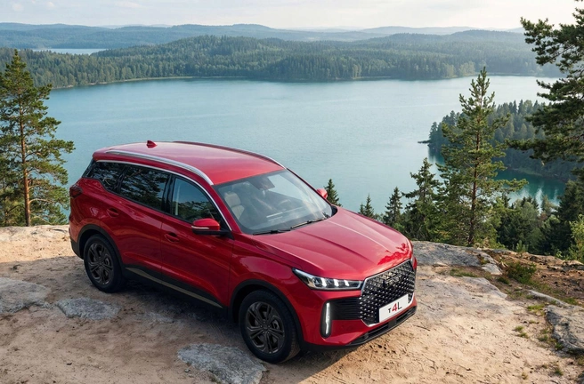 Узнаете этот профиль? Tenet T4L&nbsp;— это по сути Chery Tiggo 7 Pro, но на полмиллиона дешевле | Источник: АГР Холдинг