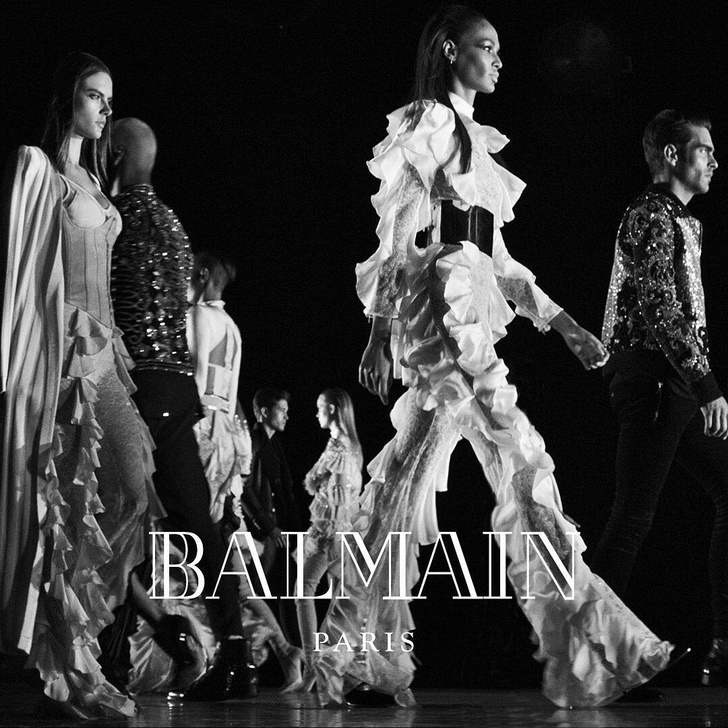 Ким Кардашьян, Канье Уэст и плачущие супермодели в новой рекламной кампании Balmain