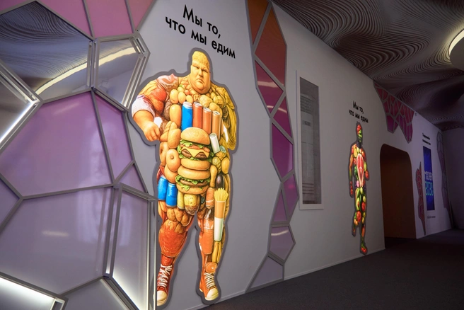 Для подавляющего большинства еда&nbsp;— это не про голод или гастрономию, а про способ восполнить эмоциональный ресурс | Источник: Дмитрий Толстошеев / MSK1.RU