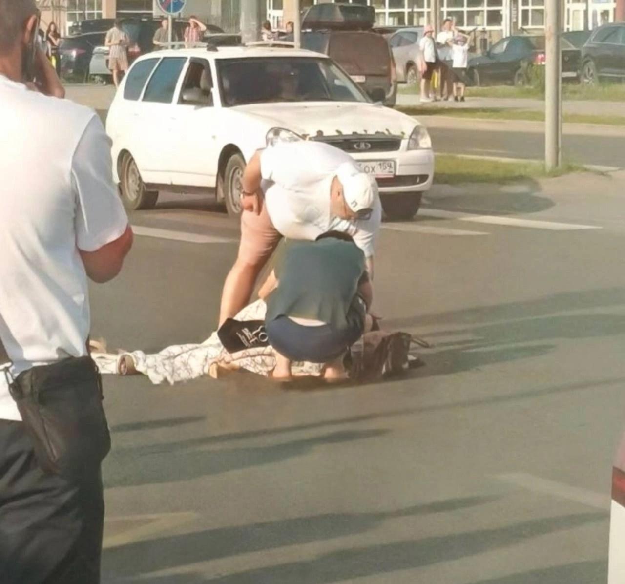 «Погибшая в этой чудовищной аварии — моя мама»: дочь женщины, сбитой на шоссе Космонавтов, ищет свидетелей
