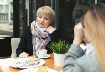 «В стремлении стать независимой от мамы я разрушила наши с ней отношения»