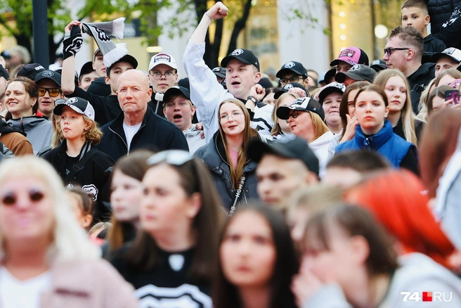 Черно-белым нужно выйти в финал, чтобы повторить попытку и побороться за Кубок Гагарина | Источник: Наталья Лапцевич