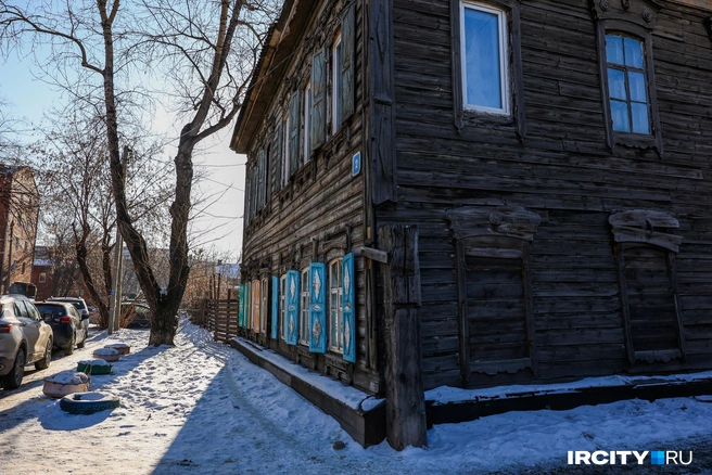 Настолько старых домов в Иркутске почти не осталось  | Источник: Ксения Филимонова / «ИрСити»