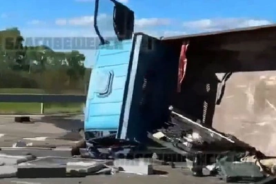 Двое погибли в ДТП с грузовиком в Приамурье