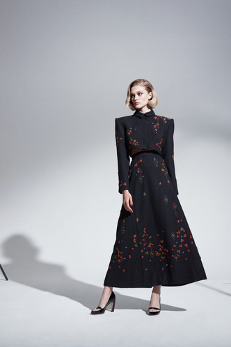 Монохром и эпоха 40-х: Ulyana Sergeenko Haute Couture 2021