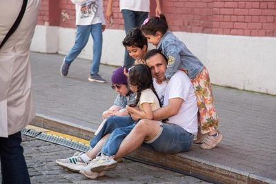 Krasnoyarsk residents share funny and touching dad stories