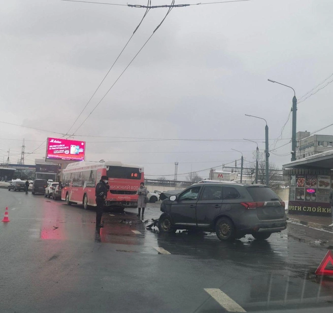 В момент столкновения в автобусе находились около 20 человек | Источник: ГУ МВД России по Нижегородской области