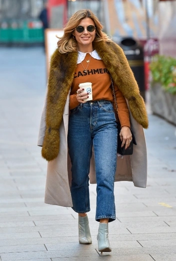 Зои Хардман в Лондоне | marieclaire.ru