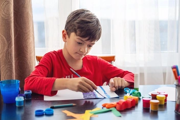 «Интеллект ребенка сохранен»: эксперт отвечает на важные вопросы о дислексии, дисграфии и дискалькулии