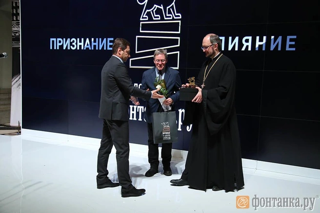 председатель Северо-Западного банка ПАО Сбербанк Вентимилла Алонсо, главный редактор журнала "Город 812" Сергей Балуев, основатель и генеральный директор первого в России Детского хосписа протоирей Александр Ткаченко