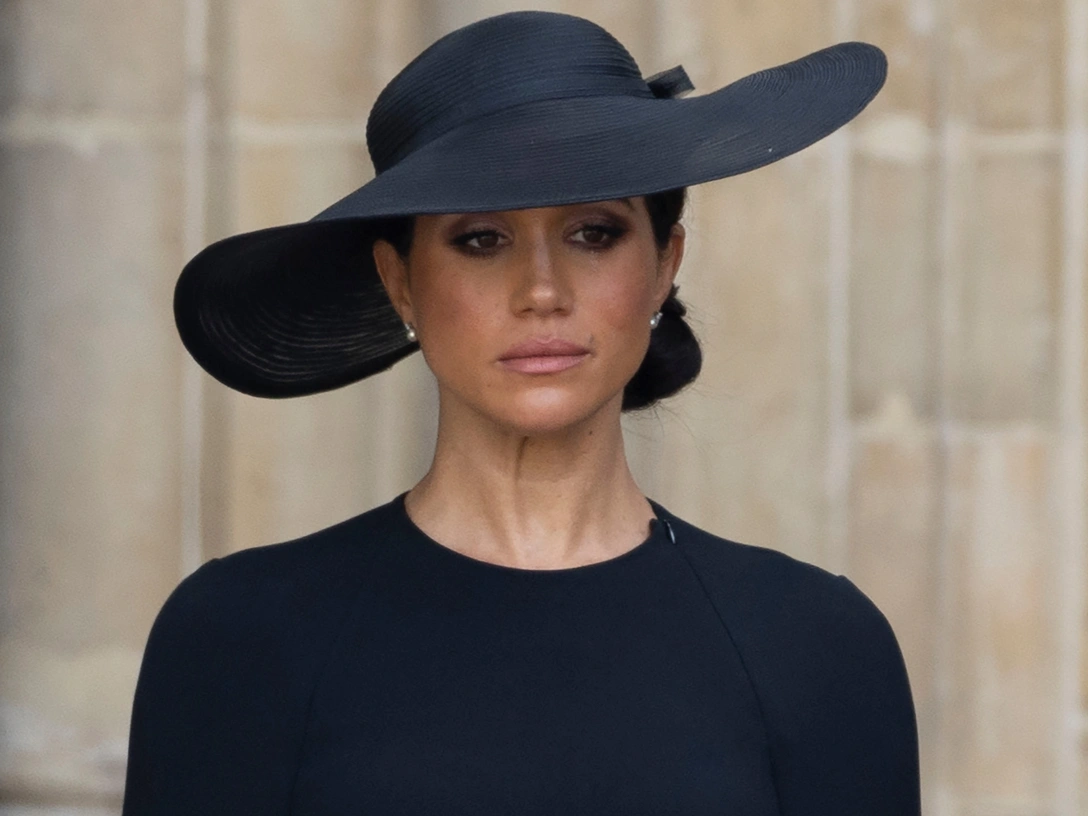 Герцогиня Меган похоронах Елизаветы II, Лондон, 19 сентября 2022 | marieclaire.ru