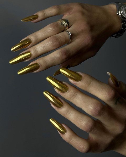 Маникюр ведьмы: 8 самых модных дизайнов ногтей на Хэллоуин 2023