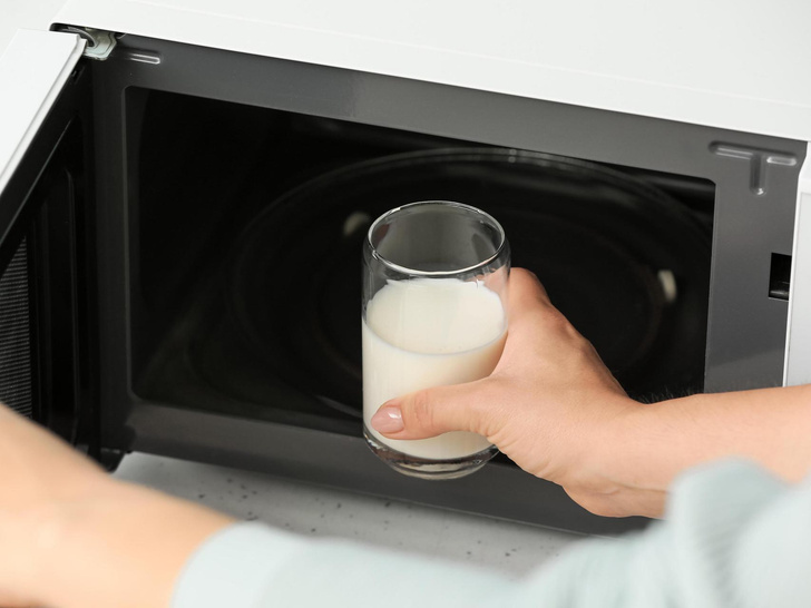 Можно ли подогревать грудное молоко в микроволновке