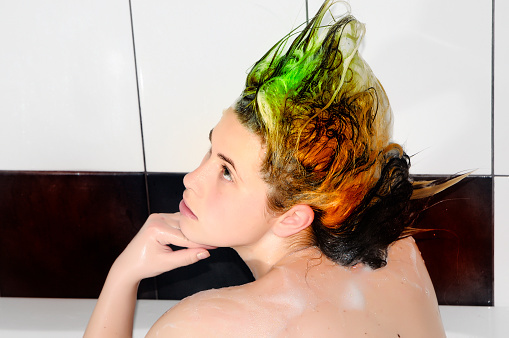 Татуировки и пирсинг 