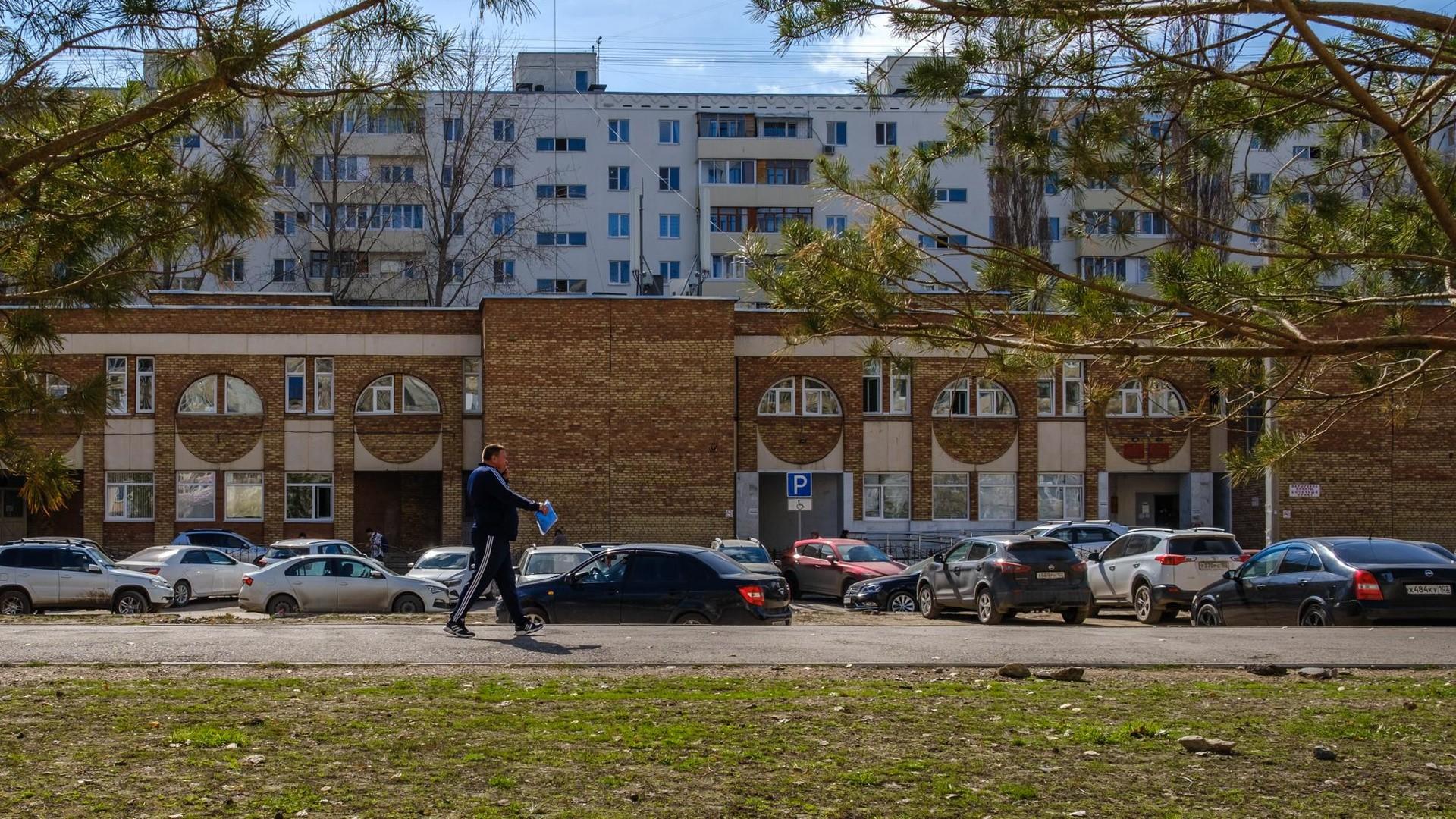 «Район растёт, а поликлиника одна. И где обещанный Арбат?» Сипайлово глазами 72-летнего уфимского с…