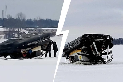 Аэроглиссер спасателей опрокинулся на Волге в Ярославле