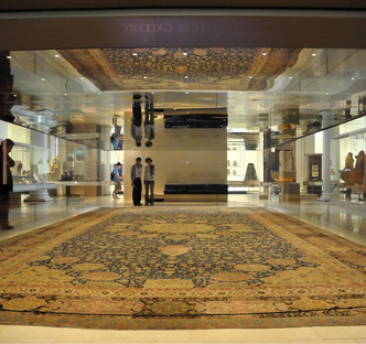Ручная работа иранских мастеров: как персидские ковры стали ценным товаром и важным предметом экспорта