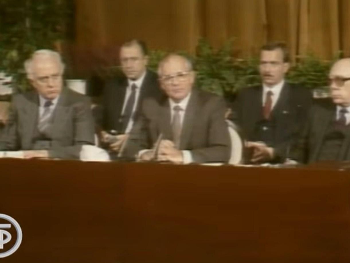 Рейкьявик 1986: прорыв к разоружению