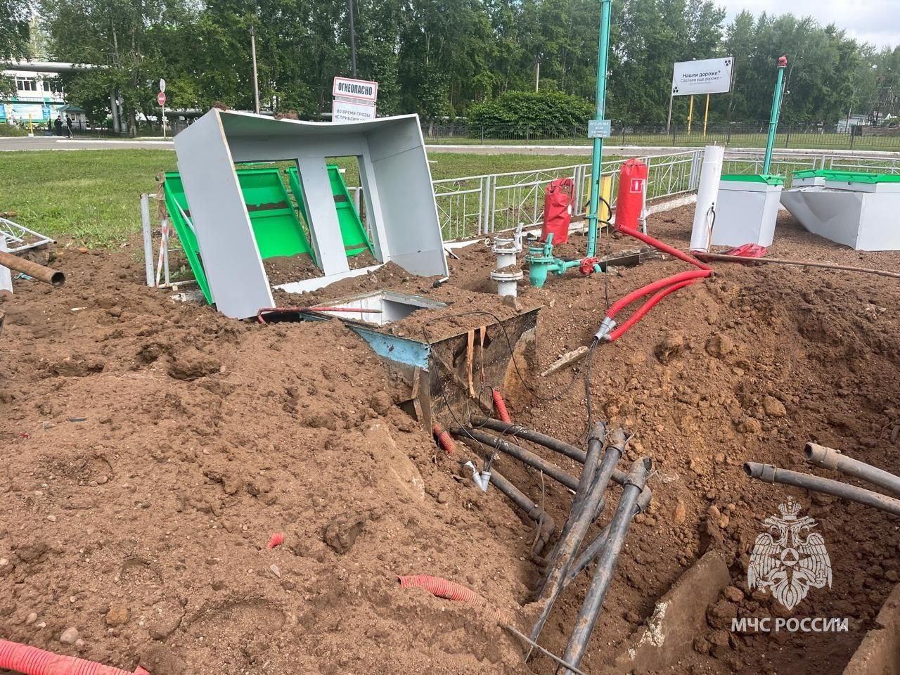 В Башкирии взорвалась заправка — есть пострадавшие