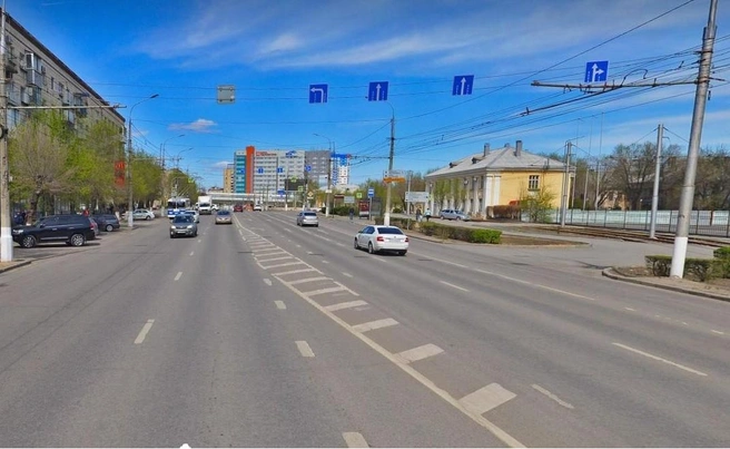 На озеленение проспекта Ленина до Мамаева кургана планируют потратить 5 миллионов рублей | Источник: «Яндекс.Карты»