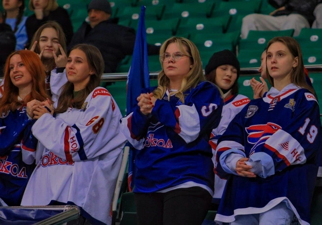 Эмоции на трибунах | Источник: Юлия Минакова / VK