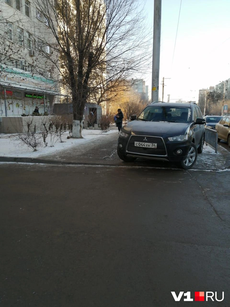 Пациент в поликлинику приехал | Источник: читатели V1.RU