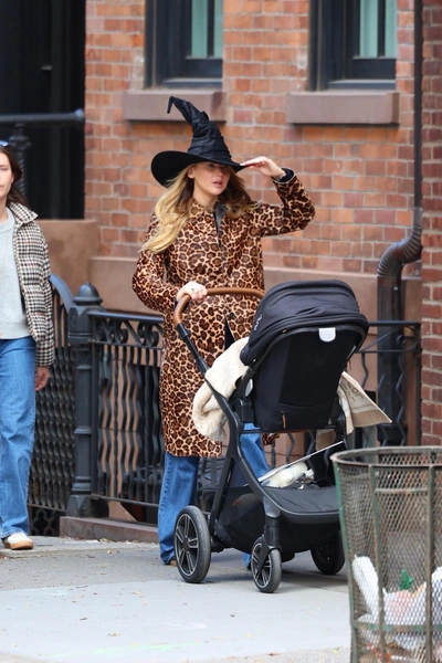 Дети Дженнифер Лоуренс  | Источник: TYJA/Copyright © 2025 BACKGRID, Inc.