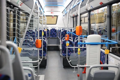 Химический ожог ягодицы в автобусе Петербурга