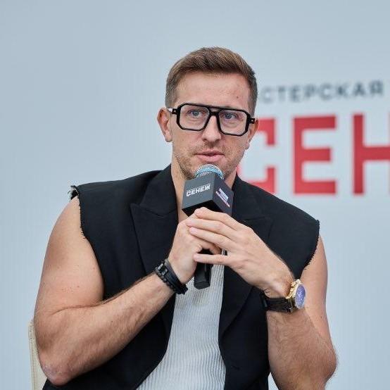 Михаил Неустроев