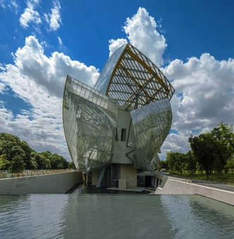 Музей Fondation Louis Vuitton, Париж. Архитектор Фрэнк Гери