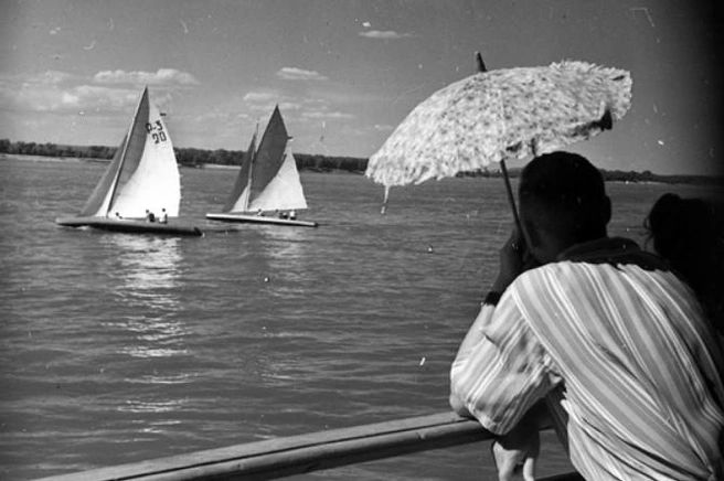 Финиш десятимильной гонки яхт. Июнь 1950 года | Источник: фотофонд Самарского областного госархива социально-политической истории