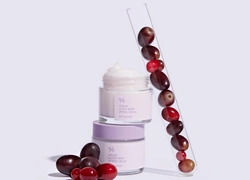 Бьюти-находка дня: лифтинг-крем с ресвератолом Vegan Active Berry от Dr.Ceuracle