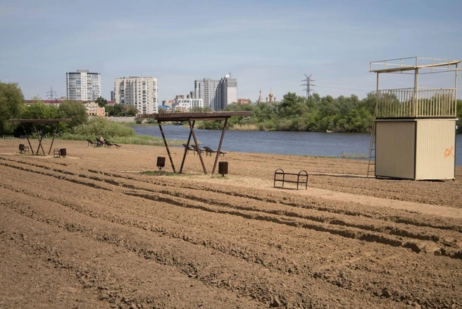 В Кургане городские пляжи приводят в порядок к открытию купального сезона | Источник: Антон Науменко / t.me