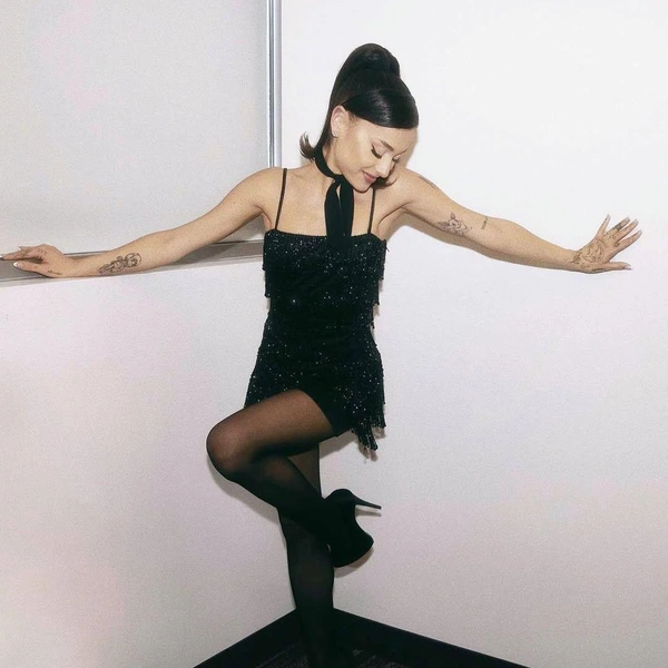 Источник: @arianagrande