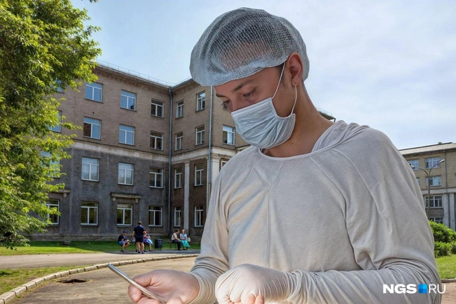 Владимир Баранов руководит отделением, проводит операции и обучает других специалистов | Источник: Минздрав НСО, Александр Ощепков / NGS.RU