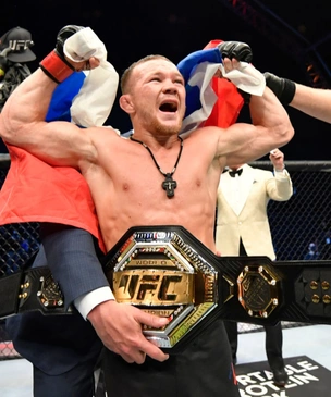 12 фактов о Петре Яне — новом чемпионе UFC из России