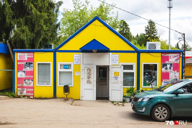 Местные продавцы знают Анастасию и отзываются о ней положительно | Источник: Кирилл Поверинов