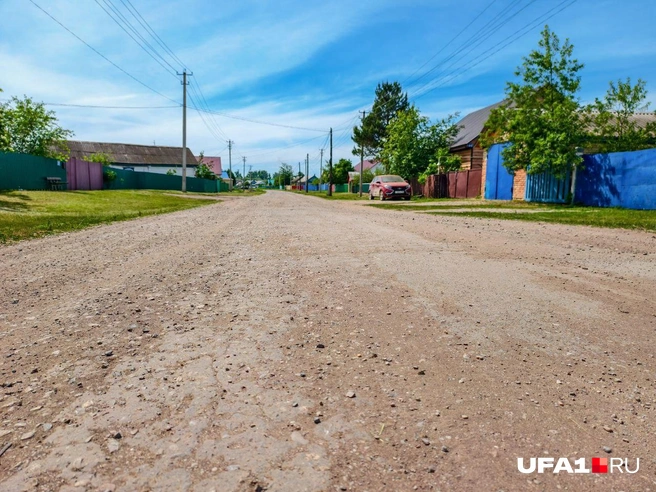 Это остатки асфальта | Источник: Булат Салихов / UFA1.RU