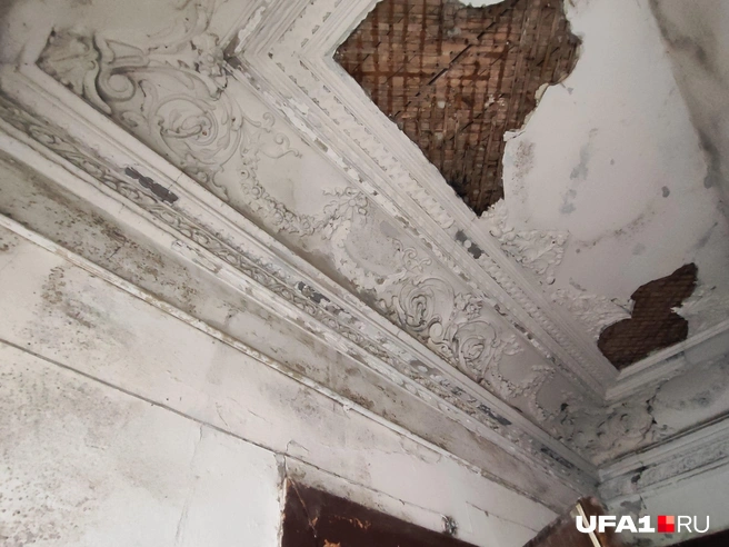 Страшно представить, что там после пожара | Источник: Марина Каримова / UFA1.RU