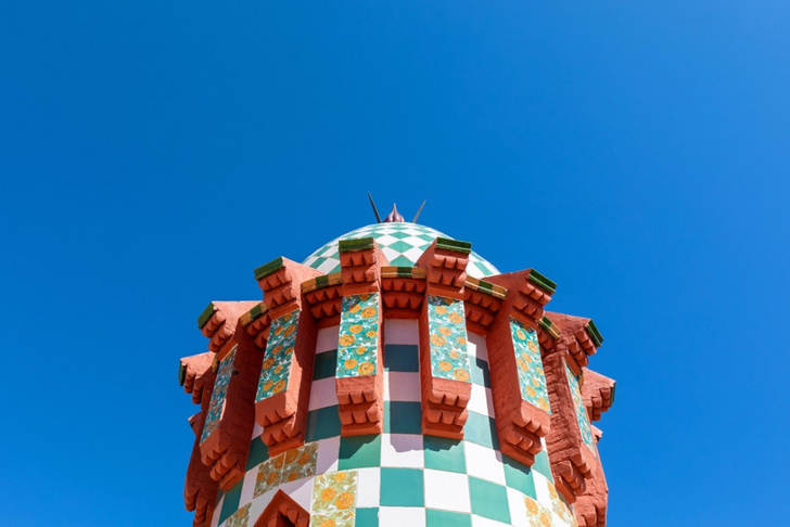 Casa Vicens Антонио Гауди в Барселоне сдается через Airbnb