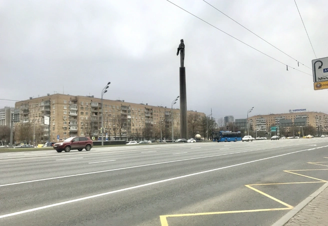Речь об этом доме на юго-западе Москвы | Источник: 2GIS