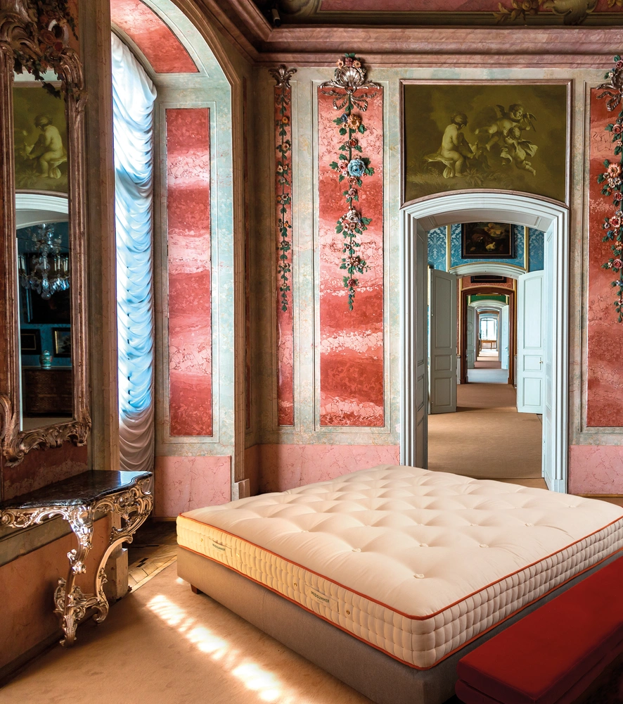 Марка Midsummer Milano выпустила матрас, регулирующий температуру тела | Источник: Shutterstock/Fotodom.ru