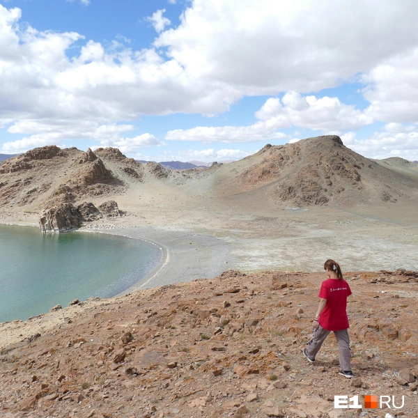 На берегу озера Толбо-Нуур | Источник: Дарья Черткова