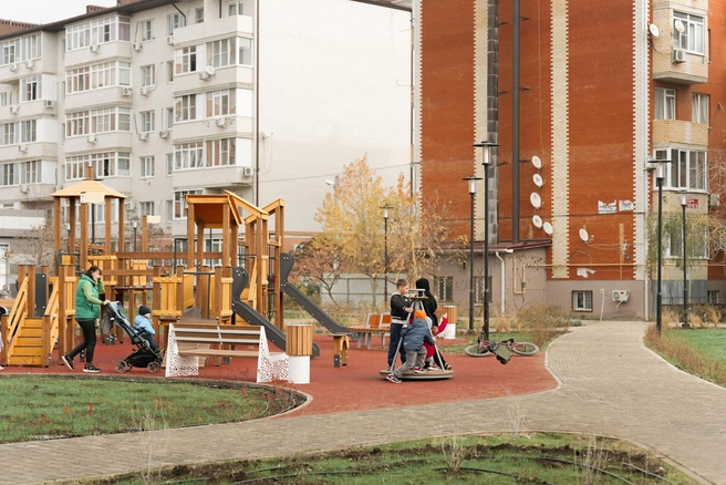 В сквере почти нет деревьев  | Источник: Дарья Паращенко / 93.RU