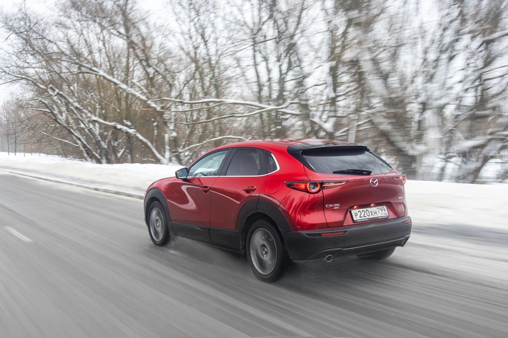 Mazda CX-30: модель минус-сайз