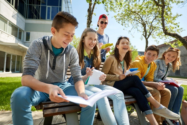 Программа действует всё лето и сентябрь | Источник: the Gold School